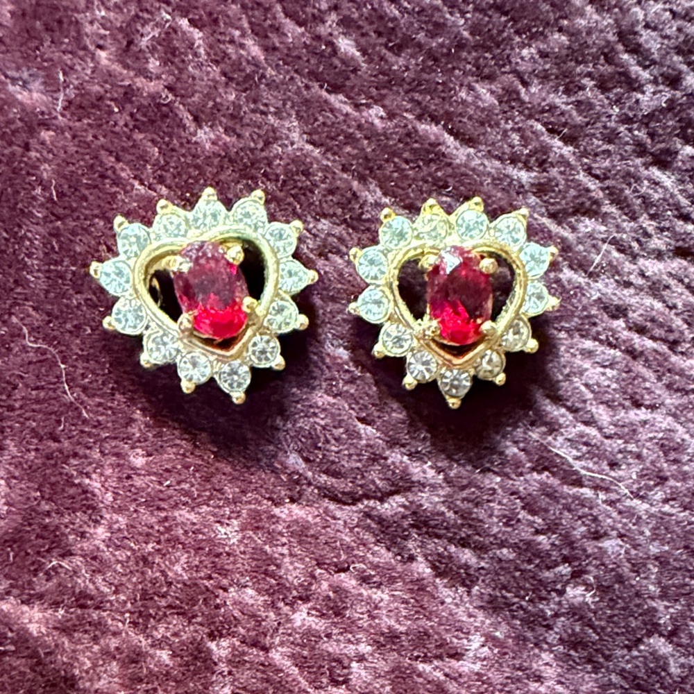 Vintage Gold Tone Heart Halo Stud Earrings with Red/Clear Stones